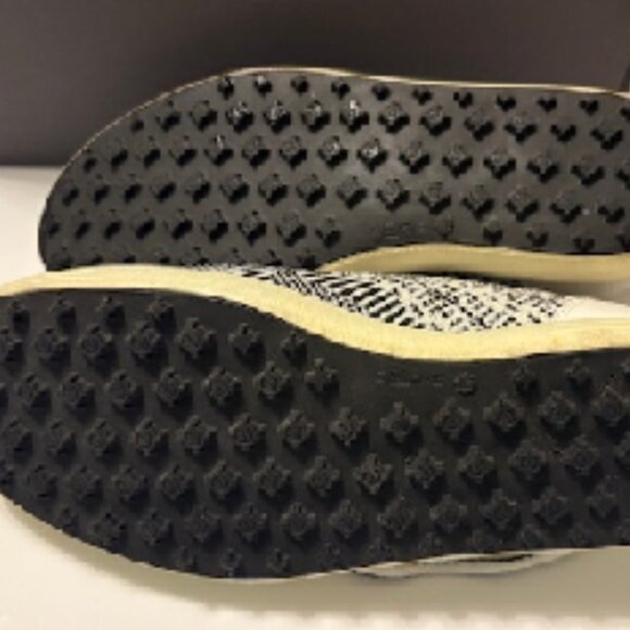 Ecco Hydromax Golf Shoes - Picture 3 of 4